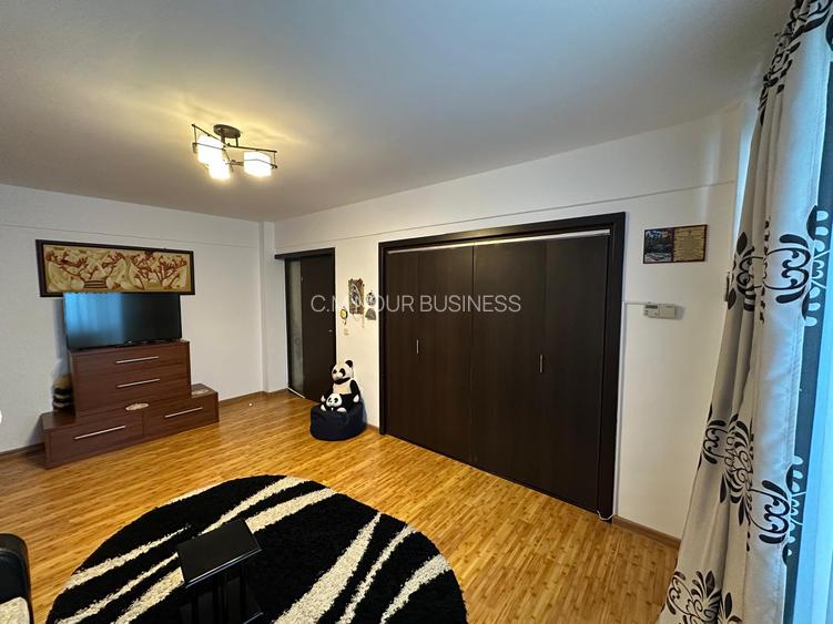 Bloc nou(2008), centrala proprie,mobilat și utilat,boxa inclusa - 9