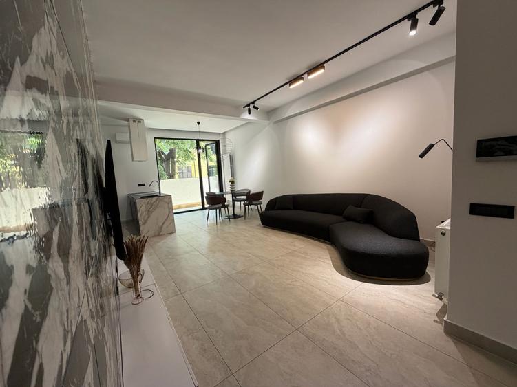 Apartament 3 camere 120mp | Domenii | 5 min metrou 1 Mai | Terasă | Parcare