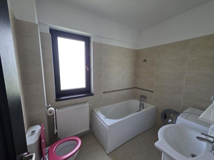 Apartament 2 camere cu loc de parcare - semidecomandat - Copou 400€