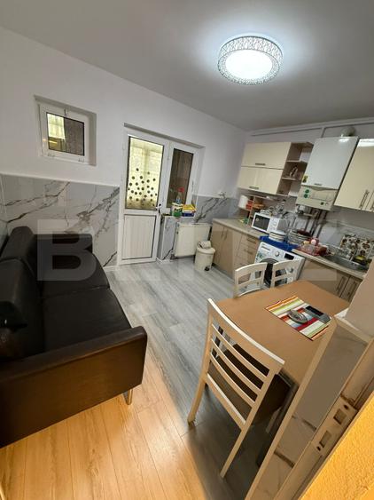 Micro 11 apartament renovat recent , 72 mp, 2 bai 3 camere