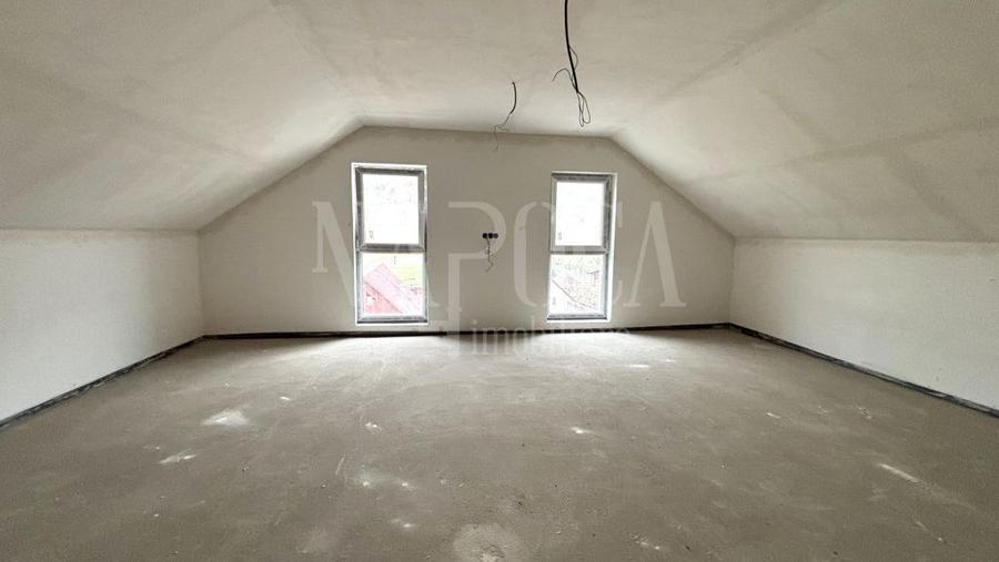 Casa 5 camere de vanzare in Sat Tauti, Tauti