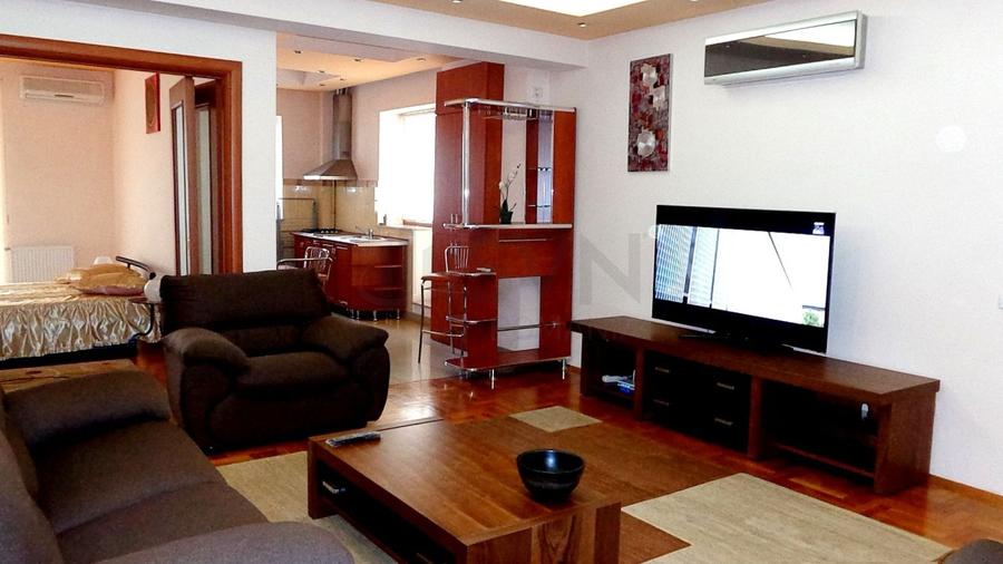 REA0025409 Apartament 3 camere de vanzare Herastrau