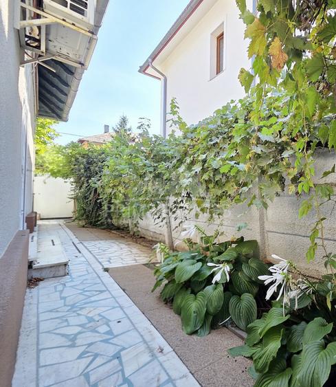 Casa individuala de inchiriat curte libera 100 mp Domenii Ion Mihalache