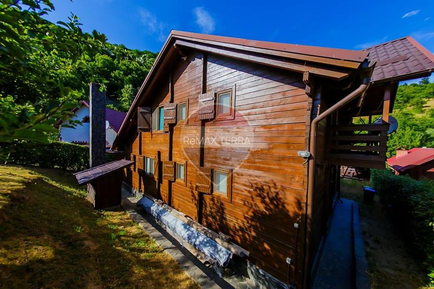 Cabana intre brazi, de vanzare in Coas - 8