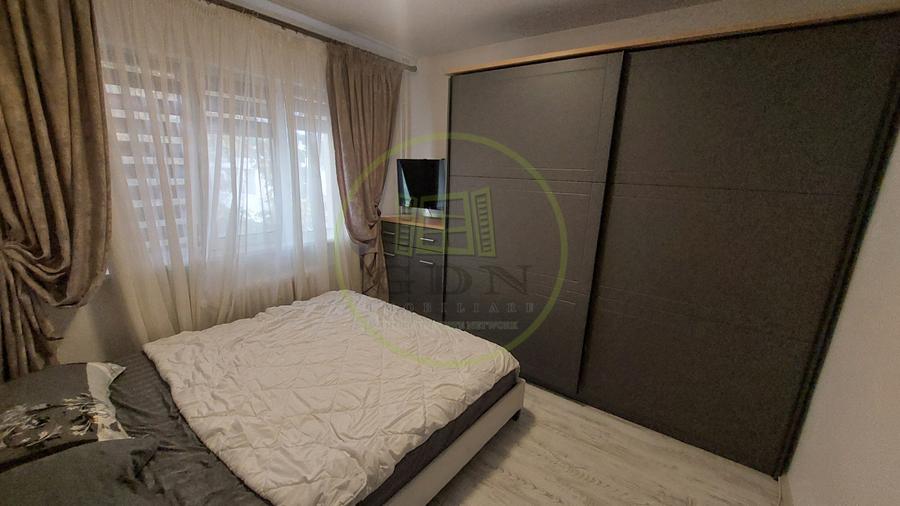 Apartament 3 camere decomandat, etajul 2, Cartier Lapus zona Popeci