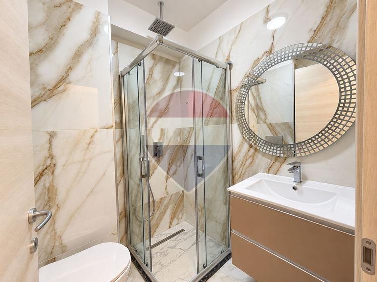 Apartament cu 2 camere de vanzare in zona Mamaia Nord White Titanic