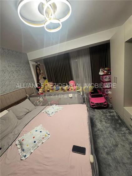 Exclusivitate - 2 CAMERE GATA DE MUTAT + PARCARE CADASTRAT - 143.000€ - 3