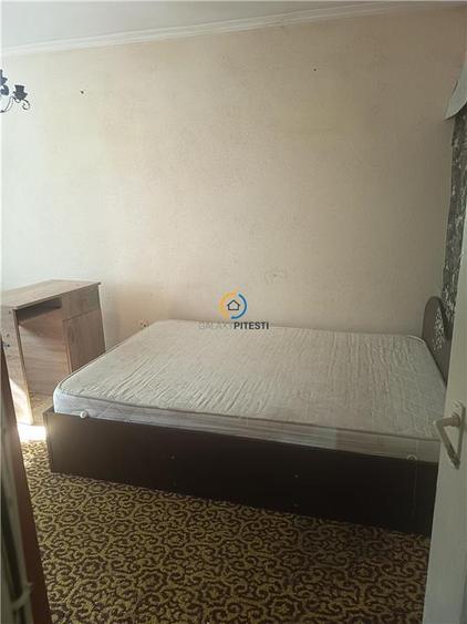 Vânzare garsoniera Găvana 3, etaj 2 4