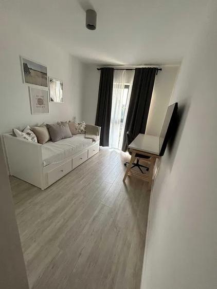 Apartament 3 camere, decomandat, 66 mp, ac, 3x smart tv, parcare, Parcului 20
