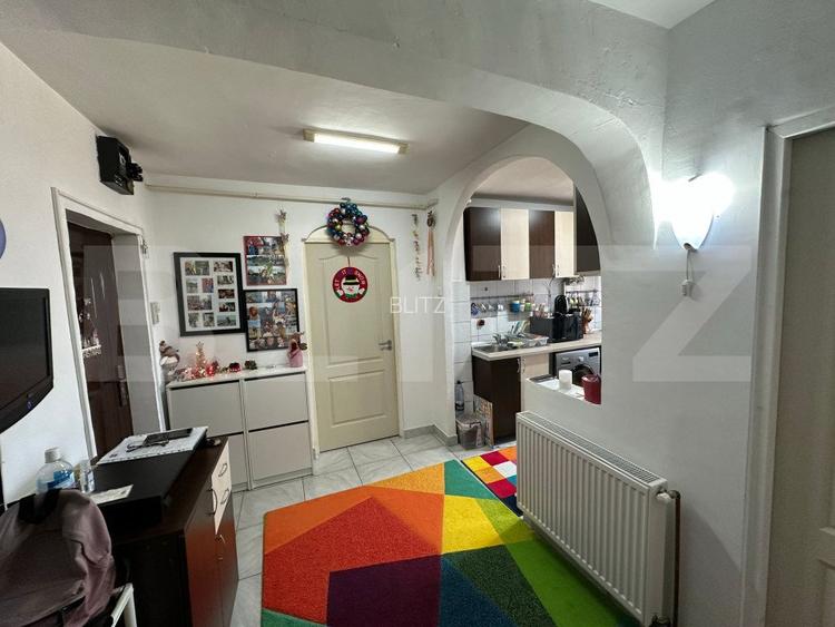 Apartament de vanzare, cu 2 camere, 49 mp, zona Nicolae Balcescu - 14