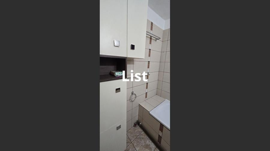 Apartament 3 camere/ mobilat, utilat/ zona Lipovei