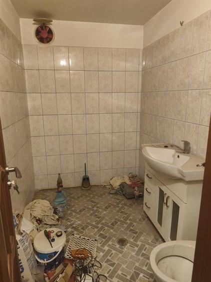 Apartament 2 camere, 59 mp, decomandat, Nicolina - etaj 1, centrala proprie