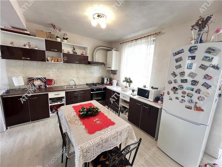 Casa 3 camere 2 bai terasa si curte zona Calea Cisnadiei din Sibiu