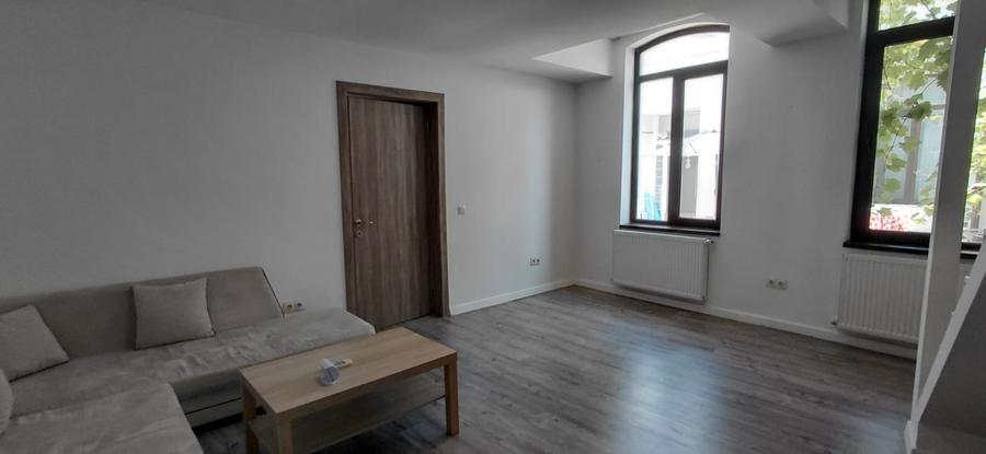 Apartament 2 camere mansardat Calea Calarasilor cu gradina A7