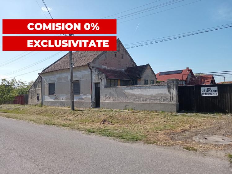 Casa pe colt langa Politia Nadlac, M. Eminescu colt cu V. Lucaciu