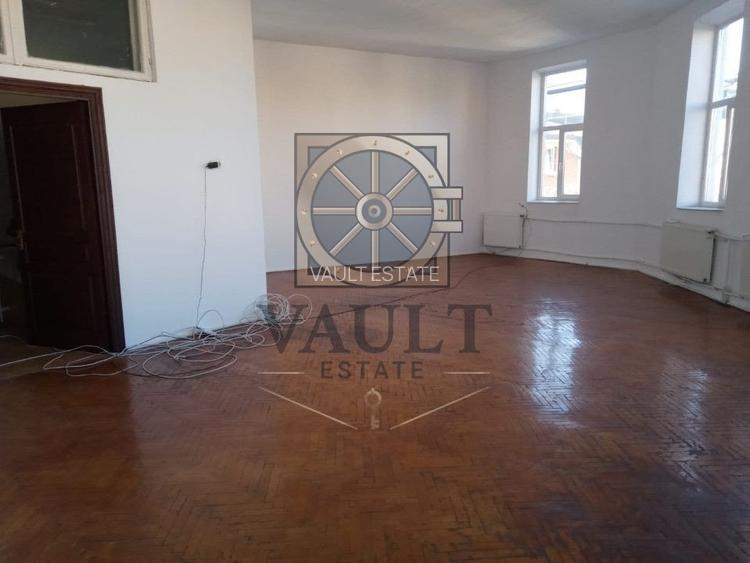 Casa INDIVIDUALA - S+P+1+M - 5 minute de metrou TINERETULUI - 17