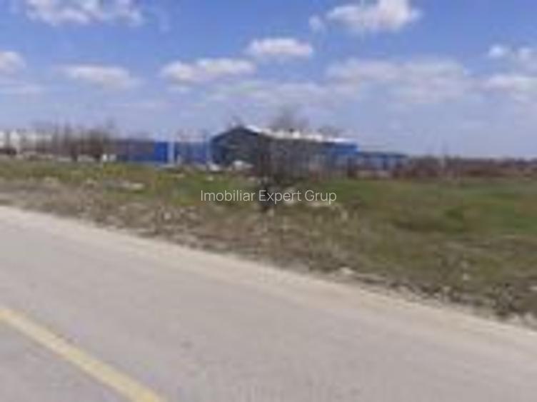 Teren intravilan 10.000 -38.000 mp industrial 1 Decembrie- DN5 stradal - 2