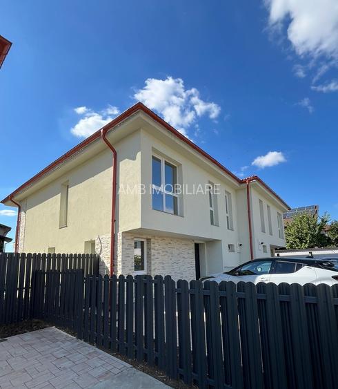 Casa nouă tip Duplex, 4 Camere, P+1E, 155 mp, 200 mp curte individuala- Odăile - 2