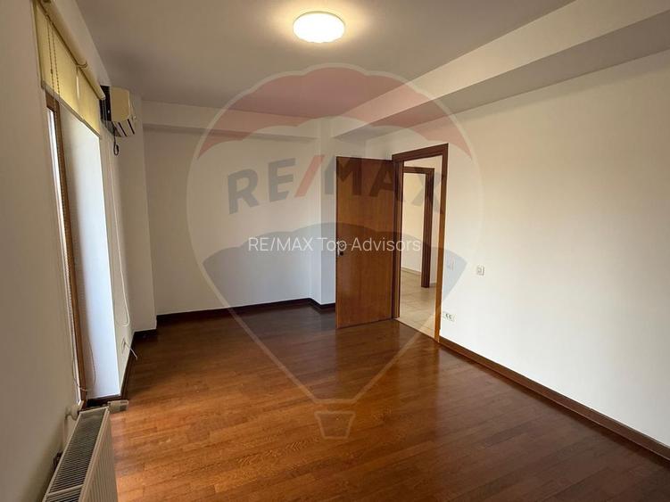 INCHIRIERE Apartament cu 3 camere in zona Baneasa - 10