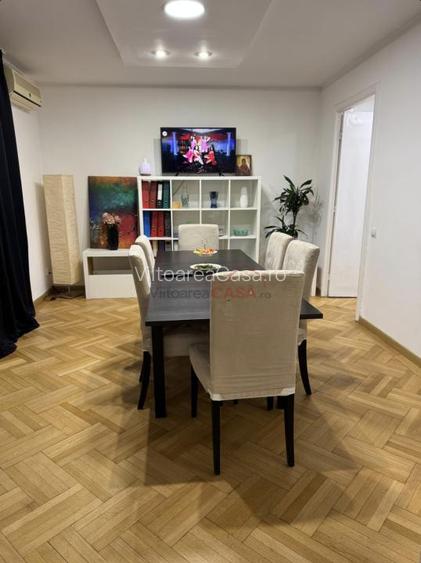 Ultracentral Unirii - 4 camere ultracentral - renovat - vila anvelopata - 2