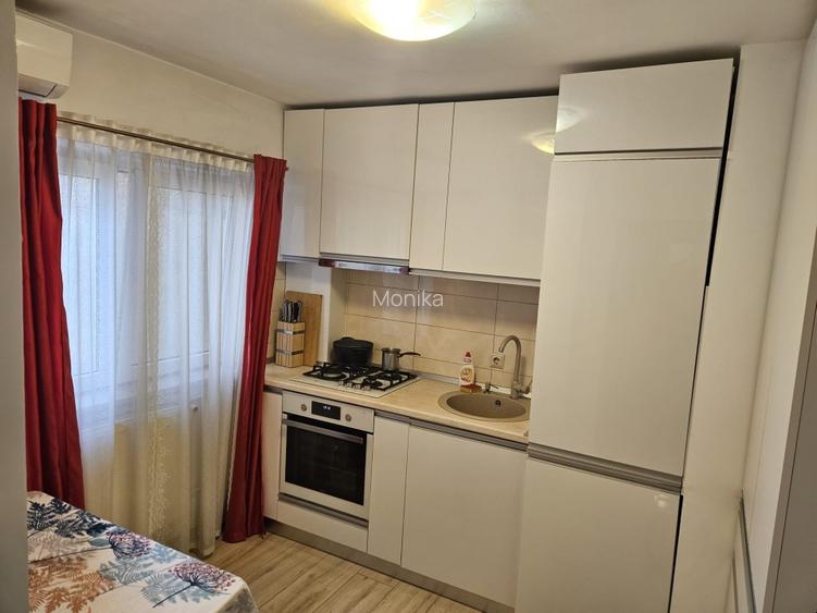 Crangasi,  PROPRIETAR inchiriez apartament 2 camere decomandat - 2