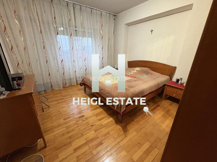 Apartament cu 3 camere in Complexul Studentesc - 6