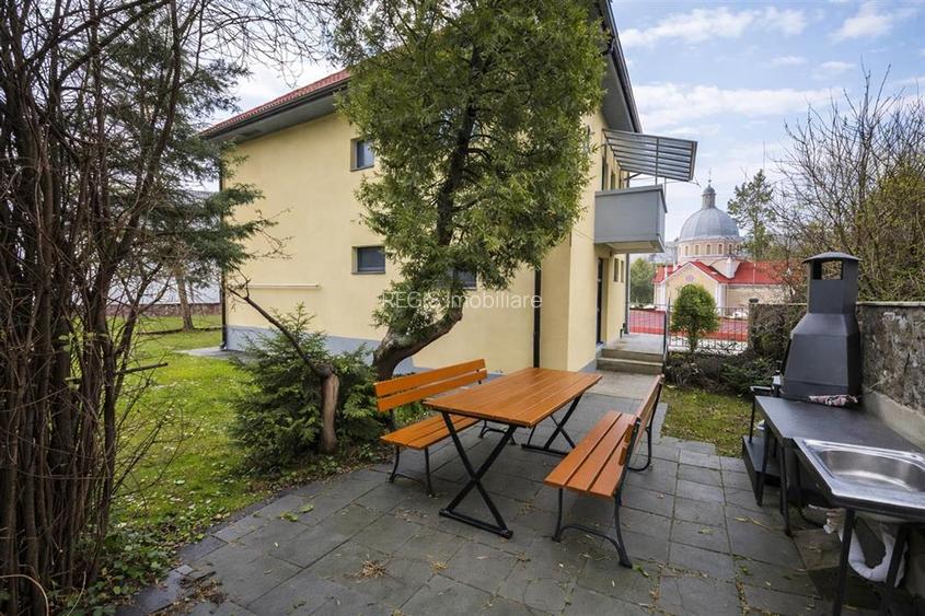 Apartament 2 Camere in Centrul Istoric cu Garaj si Curte - 2