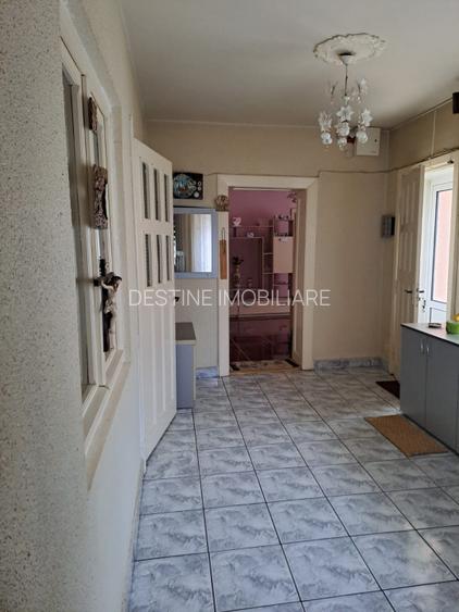 CASA DE VANZARE IN HD - 9