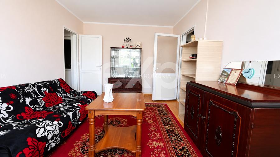 Apartament cu 3 camere de inchiriat, strada Stadionului - 3