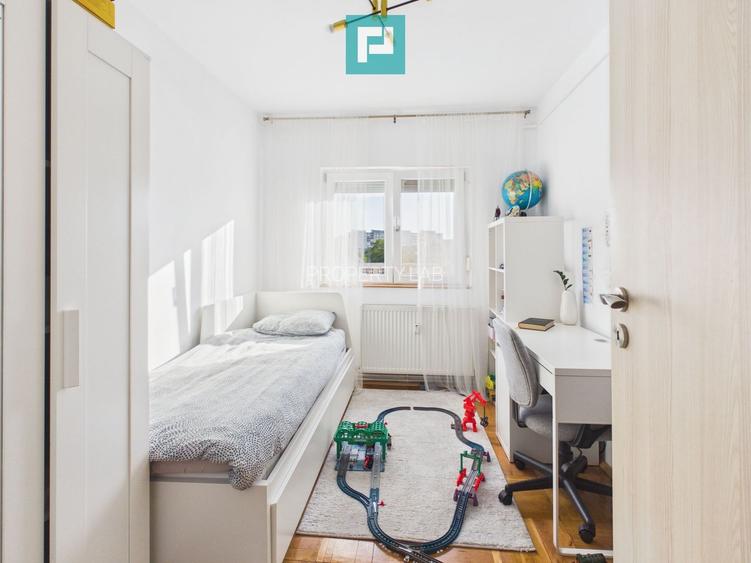 Apartament superb cu 5 camere, in Vlaicu - 12