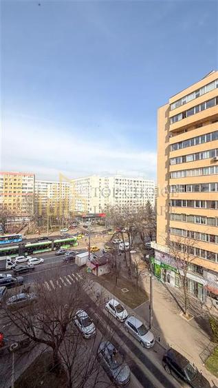 2 CAMERE DECOMANDAT OBOR - BLOC ALMO - 57 MP TOTAL - 2 BALCOANE - 6