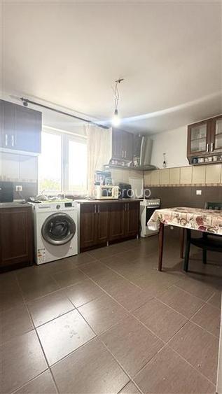 Casa de vanzare in Poiana cu Teren de 350 mp - 4