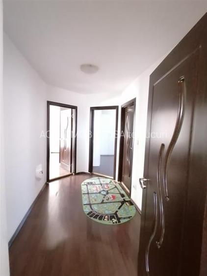 Casa - Vila - Bragadiru - 350000E- Neg- 1000mp teren - ideala 2 familii sau afte - 9