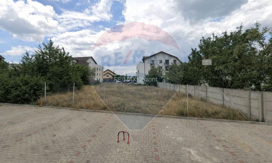 Teren de închiriat–700 mp –Tractorul, Brașov | Str. Christian Pomarius - 4