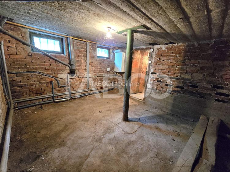 Casa de vanzare teren 412 mp garaj Terezian Sibiu COMISION 0 - 12