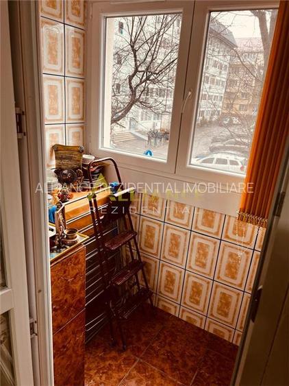 Apartament 2 camere - Sector 4 - 700m Metrou Ap. Patriei - 8