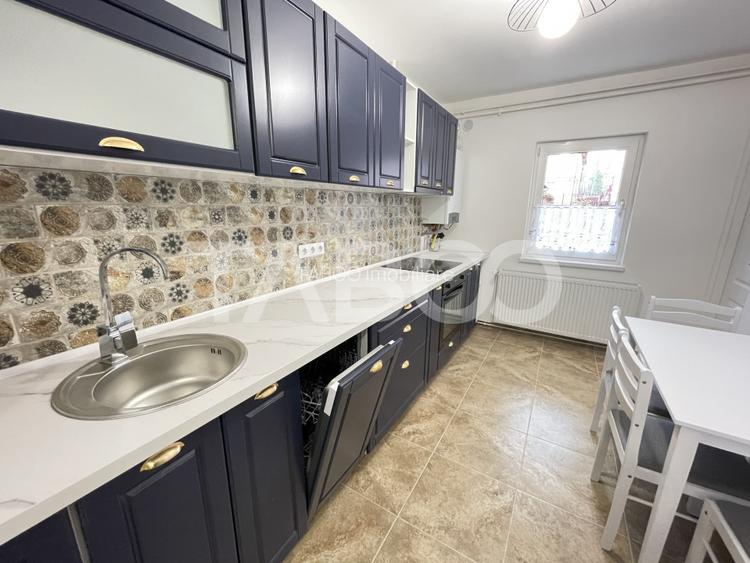 Apartament renovat complet cu 3 camere 2 bai 73 mpu Strand Sibiu - 6