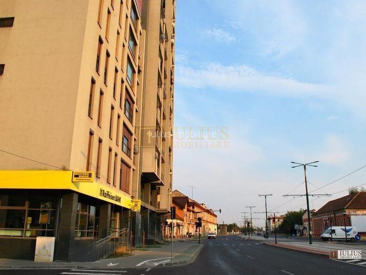 Complex Studentesc - semicentral 60mp UTILI; bucatarie inchisa. - 17