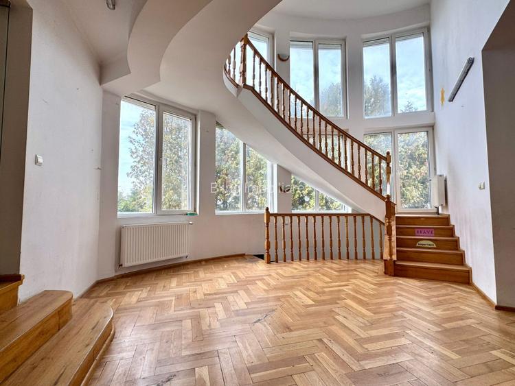 Casa 500 mp utili, teren 2000 mp, 10 parcari, cartier Andrei Muresanu - 5