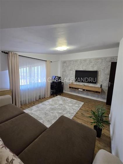 Apartament cu 2 camere de vanzare,  Panoramic Residence Galata - 2
