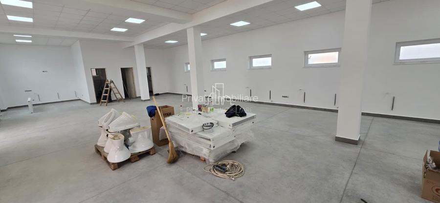 Showroom/Cladire de Birouri 500 Mp de Inchiriat, Zona Libertatii - 2