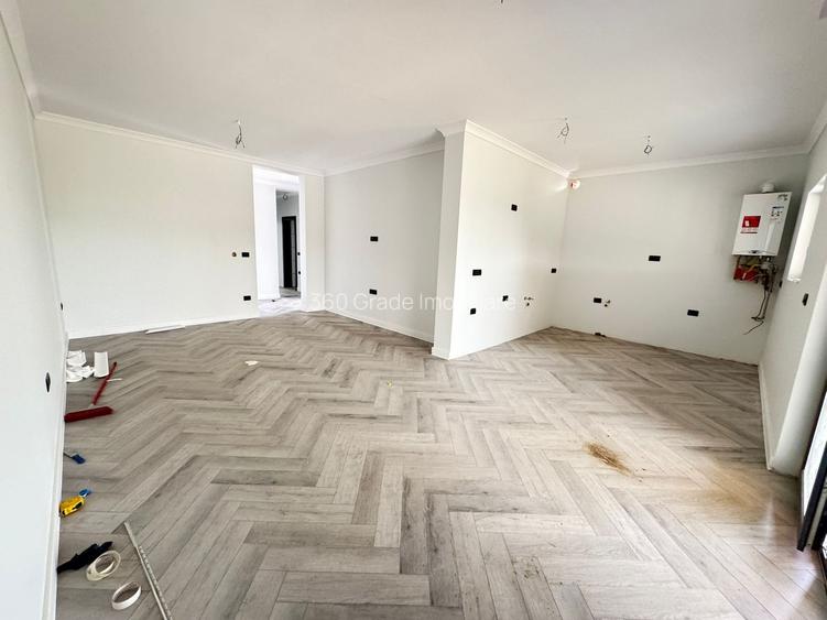 Duplex pe parter în Moșnița Nouă - 4