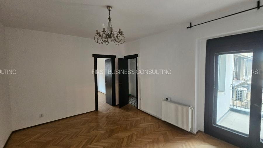 Apartament 4 camere zona P-ta Universitatii, Complet Renovat-Nemobilat - 7
