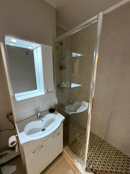  Apartament 2 camere de închiriat – zonă centrală  modern, luminos - 15