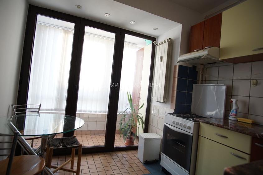 Unirii | Nerva Traian stradal | Timpuri Noi metrou | Bloc monolit | Renovata - 12