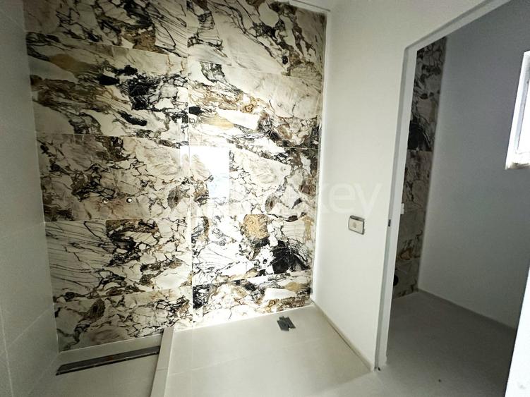 2 camere | Mamaia | Pe plaja | Finisaje Premium | - 7