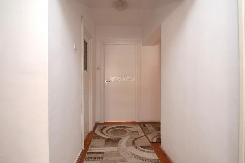 VANZARE APARTAMENT 4 CAMERE UNIRII – SFANTA VINERI - 34