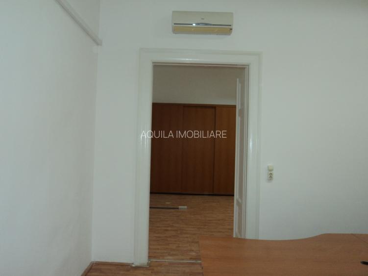 Birouri 50 mp Piata Unirii RENOVAT, prima inchiriere - 14