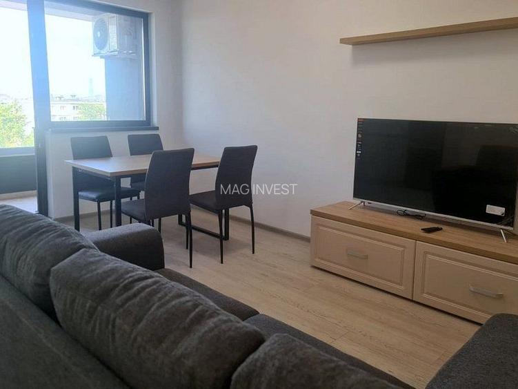 Apartament cu 2 camere, prima inchiriere - Roka Residence, Micro 17 - 10