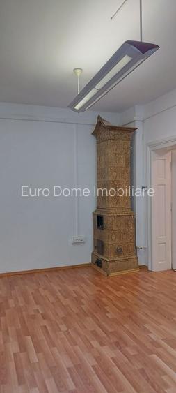 Spațiu birouri 119 mp. , renovat – Strada Castelului - 7